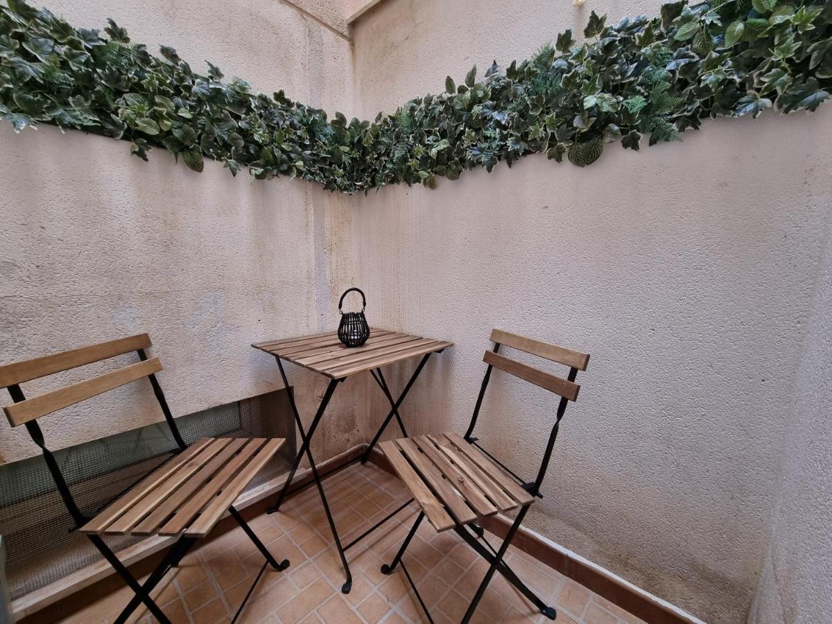 Sea & Wave Maria Boutique Apartment Μάλαγα Εξωτερικό φωτογραφία